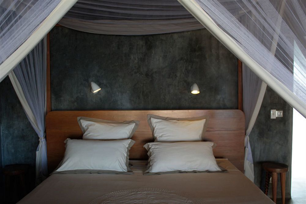 Hotel L'Heure Bleue Ambatoloaka  Esterno foto