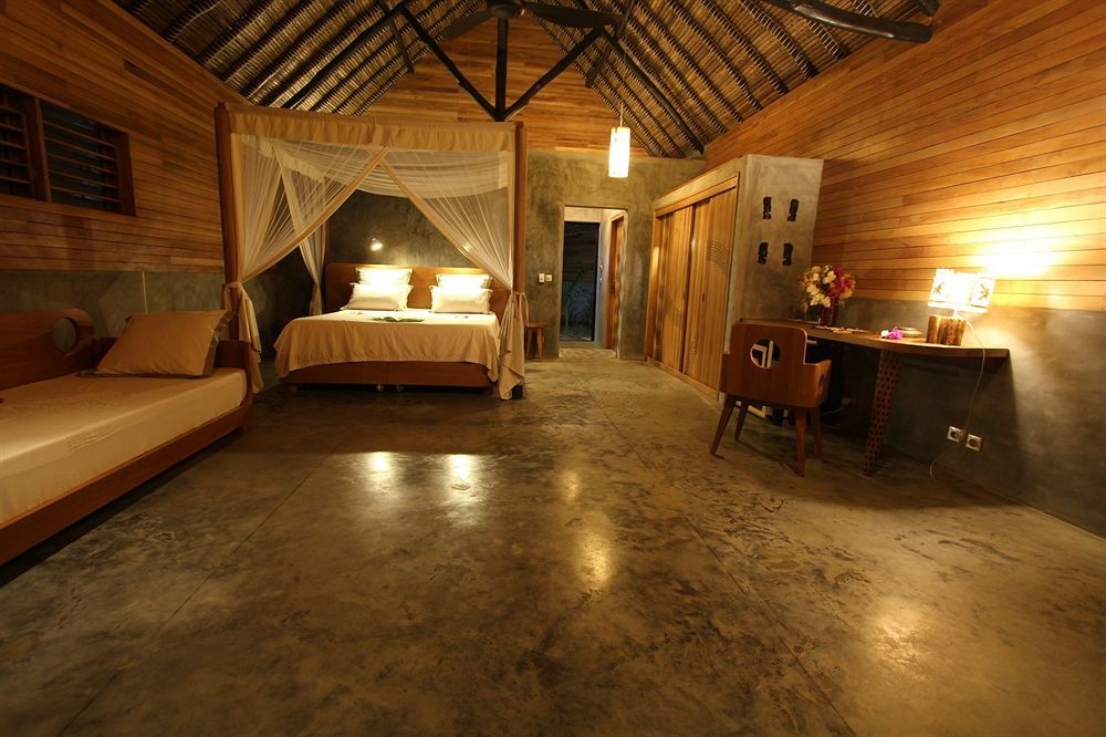 Hotel L'Heure Bleue Ambatoloaka  Esterno foto