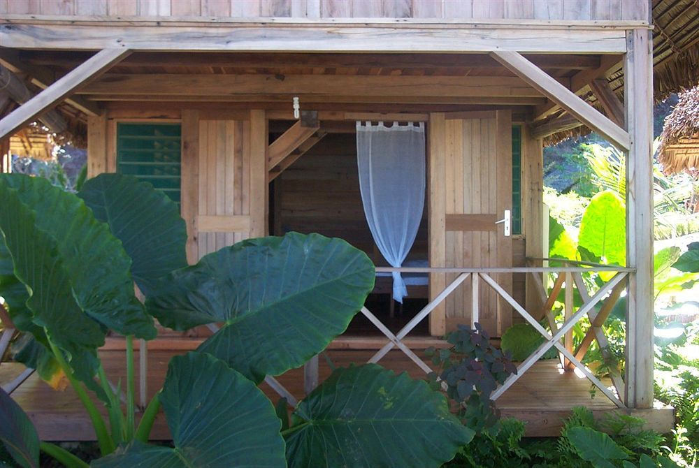Hotel L'Heure Bleue Ambatoloaka  Esterno foto