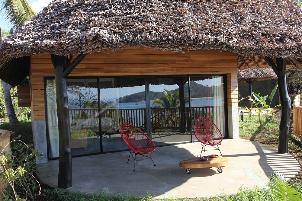 Hotel L'Heure Bleue Ambatoloaka  Esterno foto