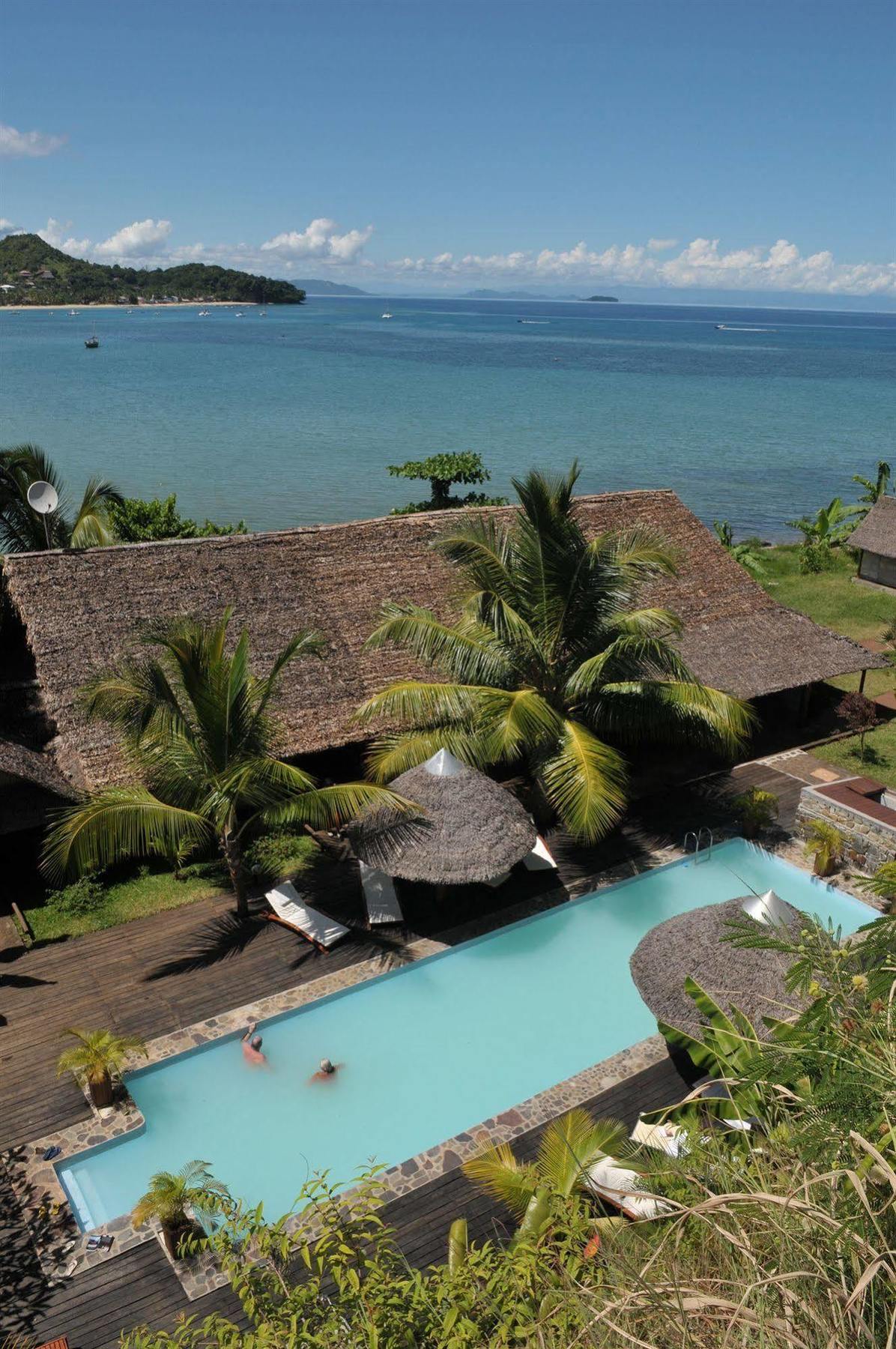 Hotel L'Heure Bleue Ambatoloaka  Esterno foto