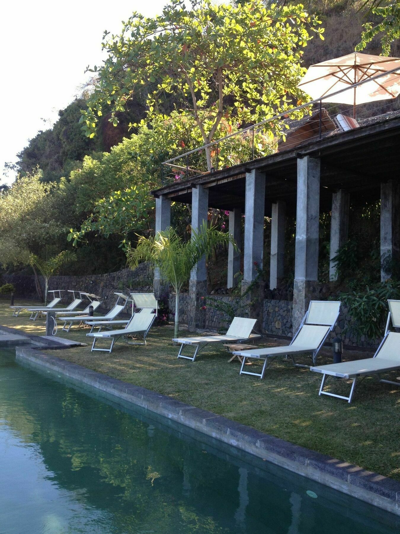Hotel L'Heure Bleue Ambatoloaka  Esterno foto
